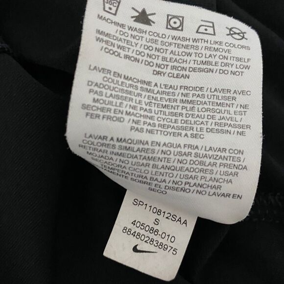 Nike Dri Fit Smash Black Tennis Tank Top With Built In Bra & Mesh Trim Small EUC - Picture 13 of 13